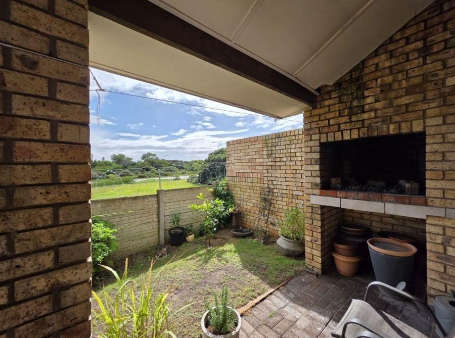 3 Bedroom Property for Sale in Aston Bay Eastern Cape